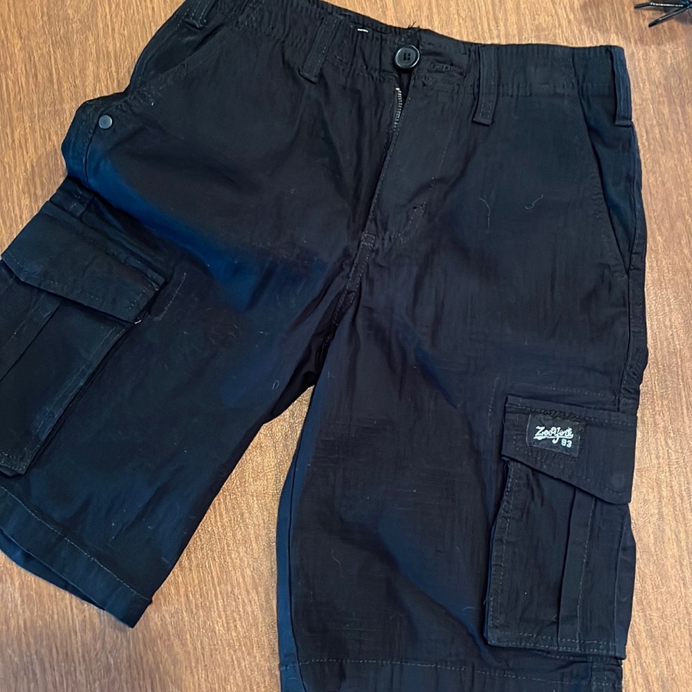 New W/O tags Zoo York boys cargo shorts.